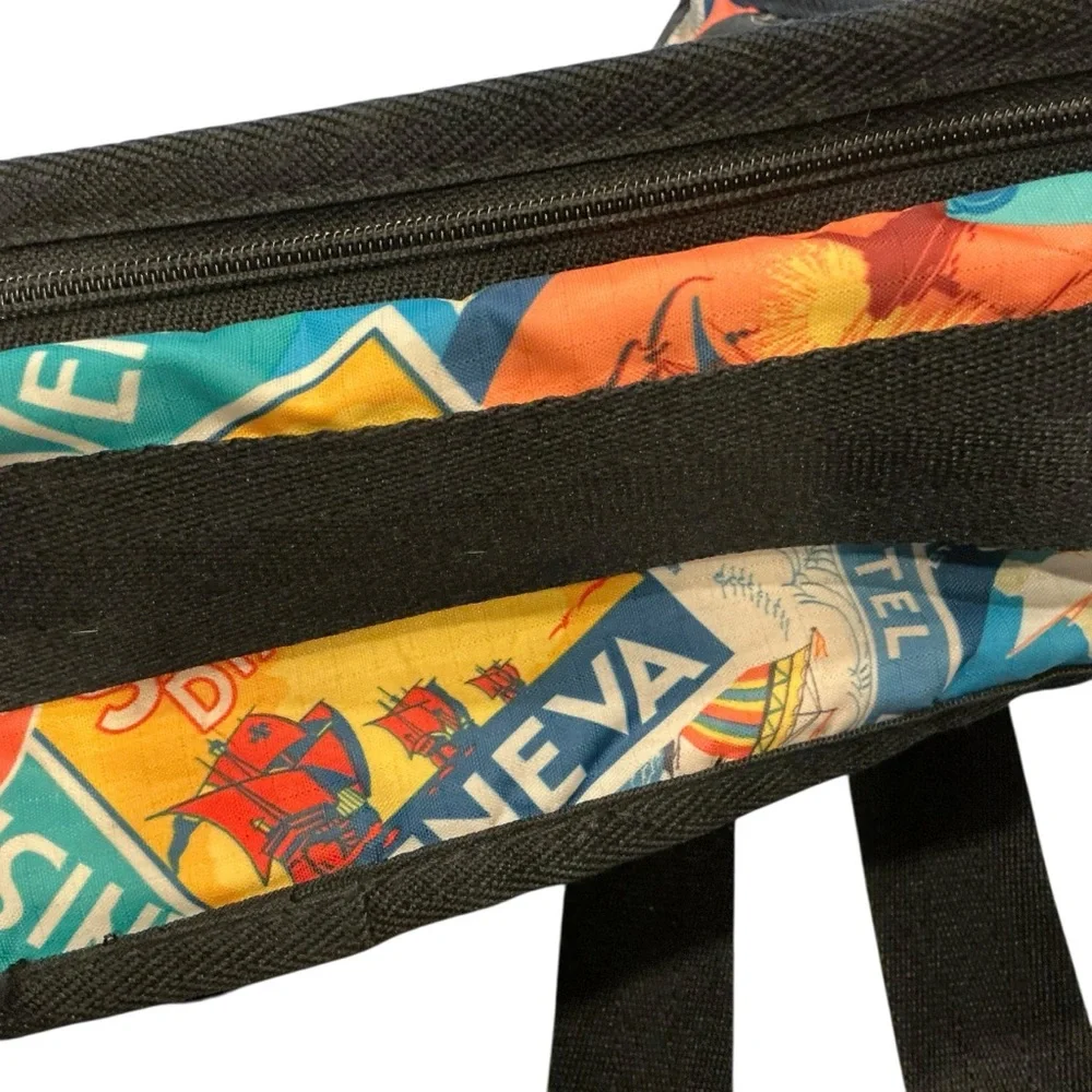 Vintage LeSportsac yacht pattern multicolored shoulder bag